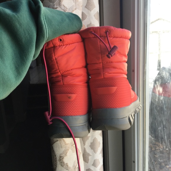Women's Insulated Short Snow Boots by Hunter - Picture 6 of 6